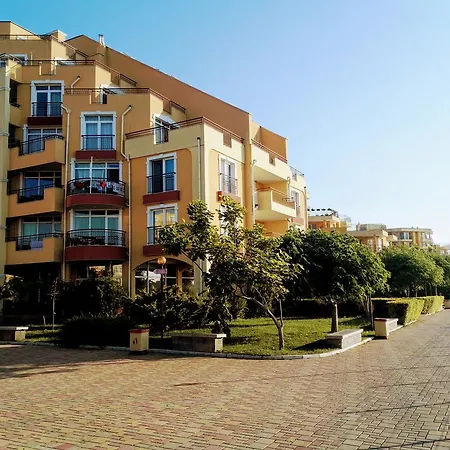 Sea And Pool View Διαμέρισμα Aheloy