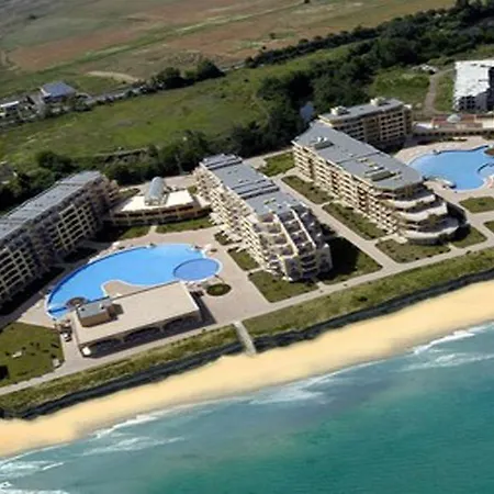 Sea And Pool View
