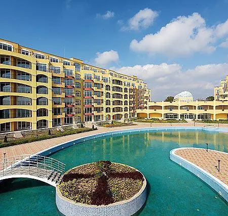 Sea And Pool View