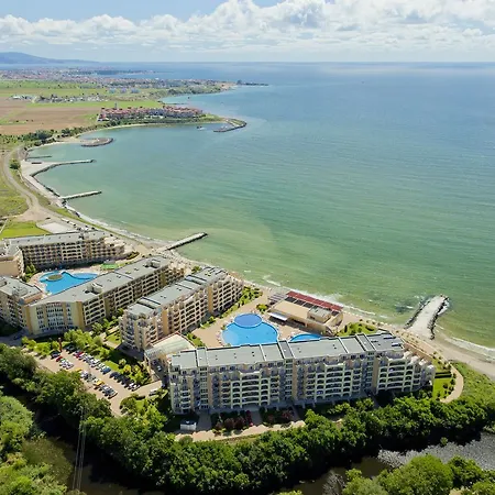 Sea And Pool View Διαμέρισμα Aheloy